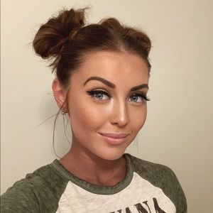 Meet your Posher, Brittany